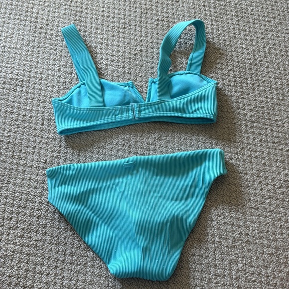 Turquoise/aqua Roxy Bikini - Picture 4 of 4